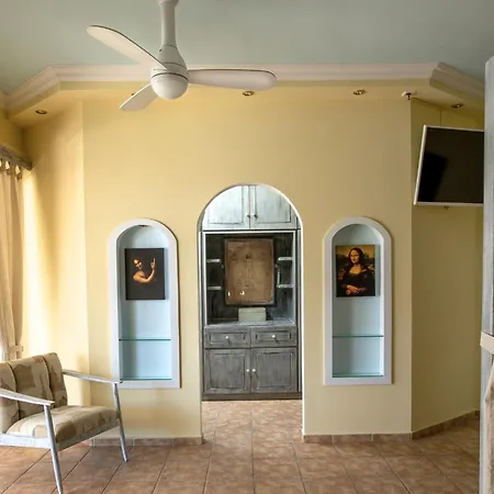 Bed and Breakfast Michel-angelo Κάρπαθος