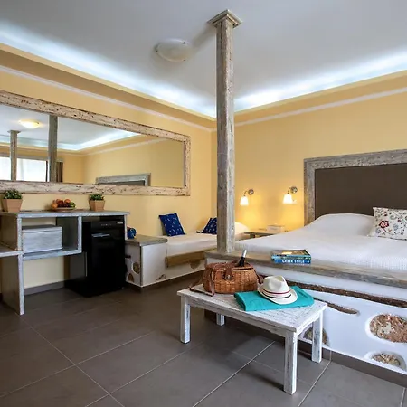 Bed & Breakfast Michel-angelo Karpathos