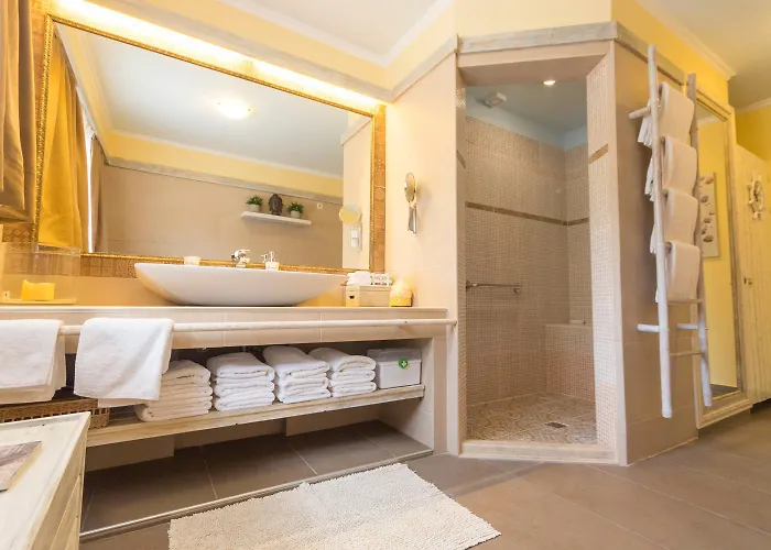 Michel-angelo Karpathos